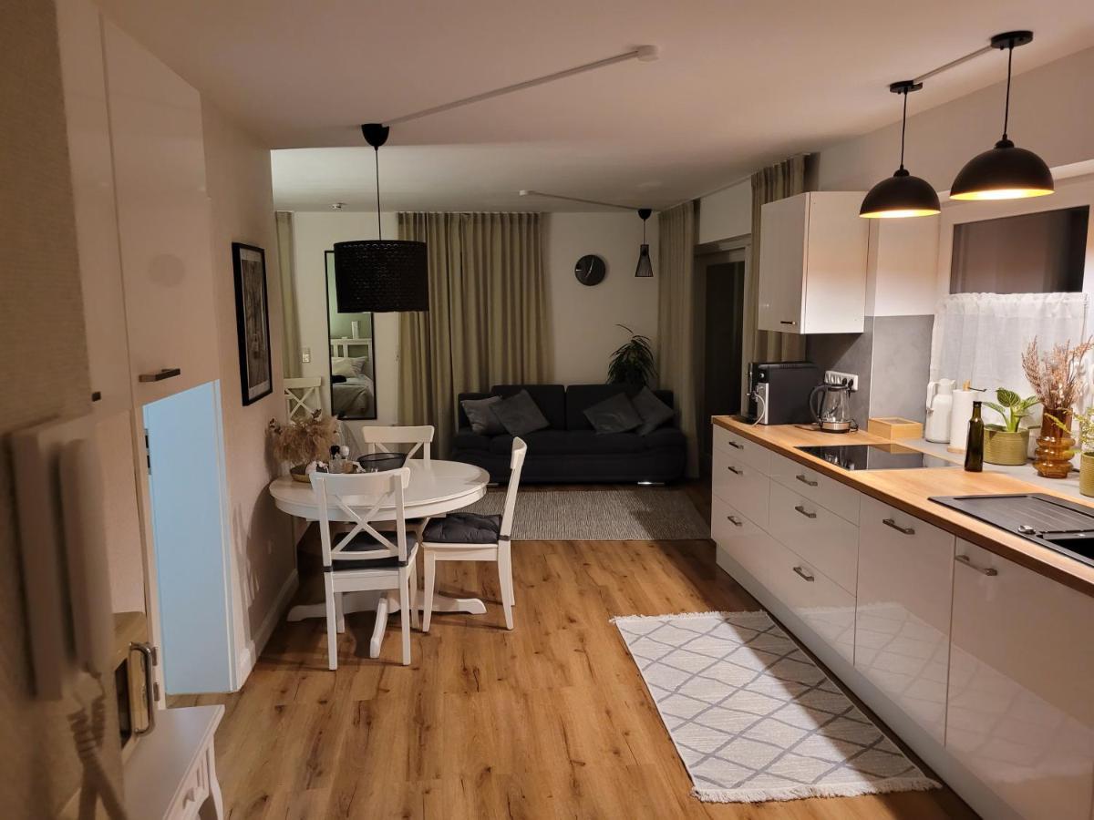 Ferienwohnung Nachtigall 2 바트헤르스필드 외부 사진