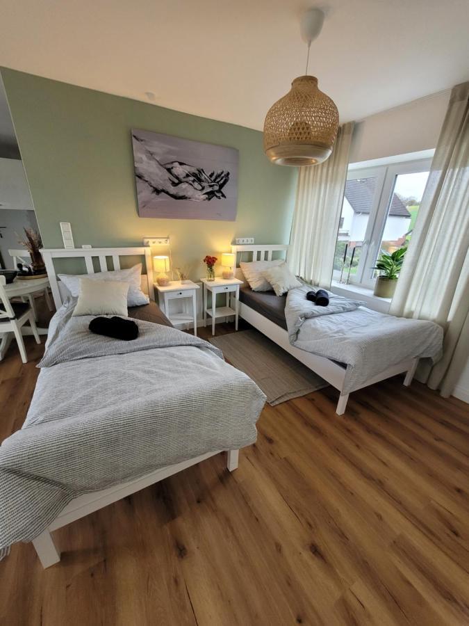 Ferienwohnung Nachtigall 2 바트헤르스필드 외부 사진