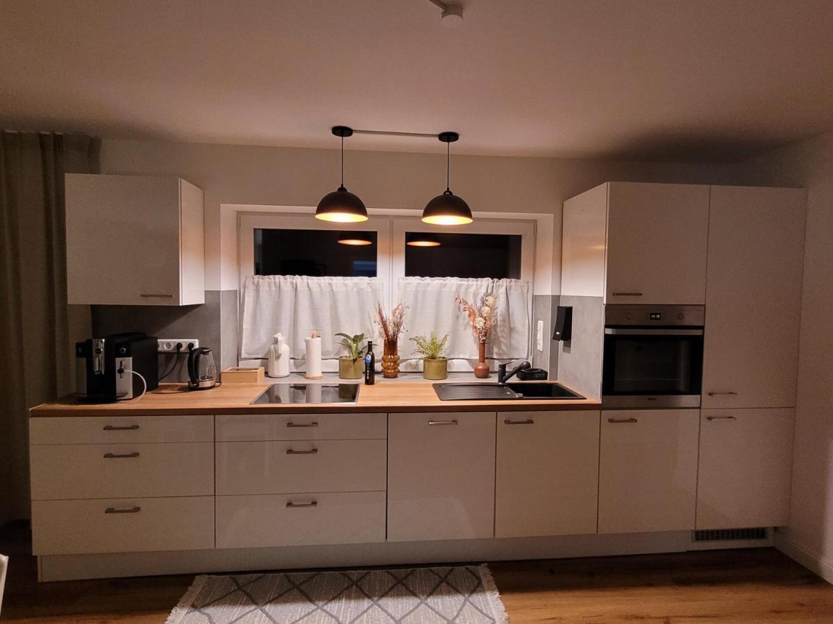Ferienwohnung Nachtigall 2 바트헤르스필드 외부 사진