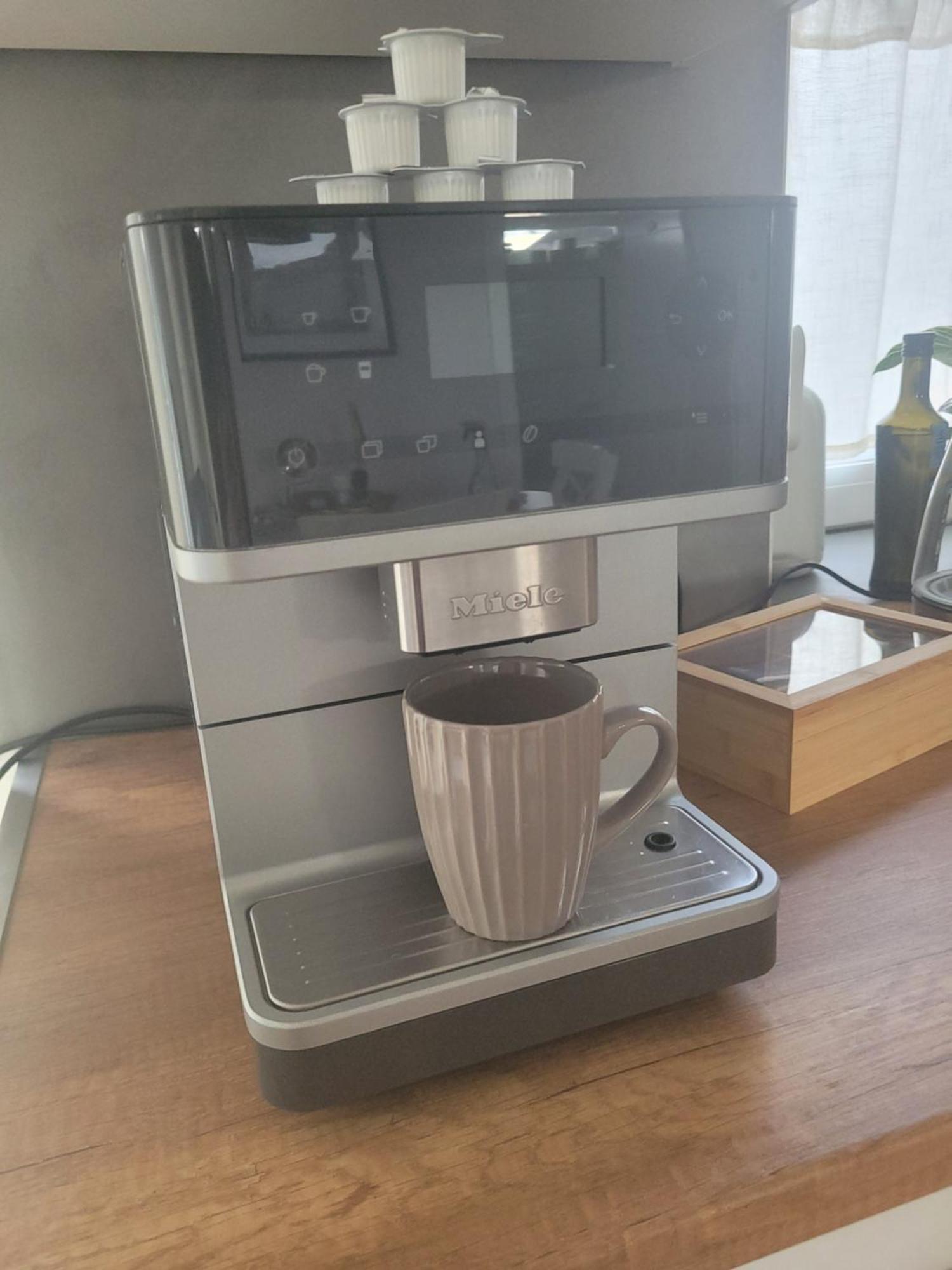 Ferienwohnung Nachtigall 2 바트헤르스필드 외부 사진